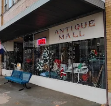 Cabbages & Kings Antique Mall photo 14